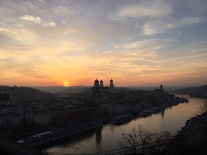 SonnenuntergangDomDonau